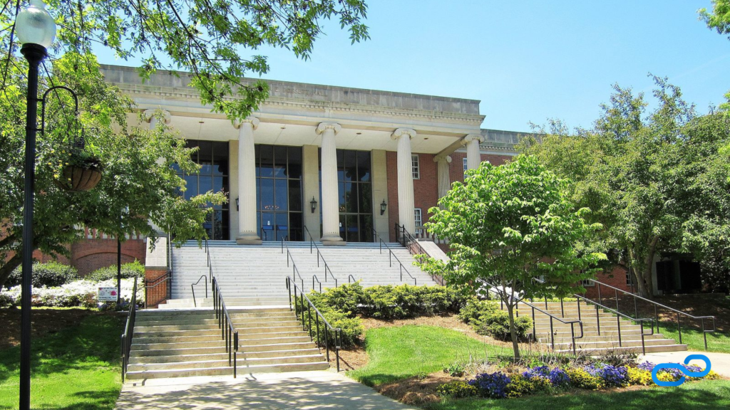 Eastern Tennessee State University Picks Highstreet